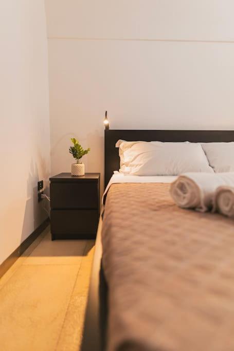 Trani -Suite ❉Marmor - Elegante Casa Storica ❉ Exterior foto